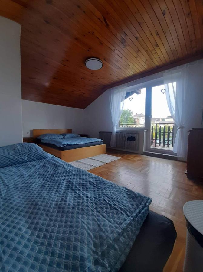 Petadvacitka Villa เชสกา สกาลิเซ ภายนอก รูปภาพ