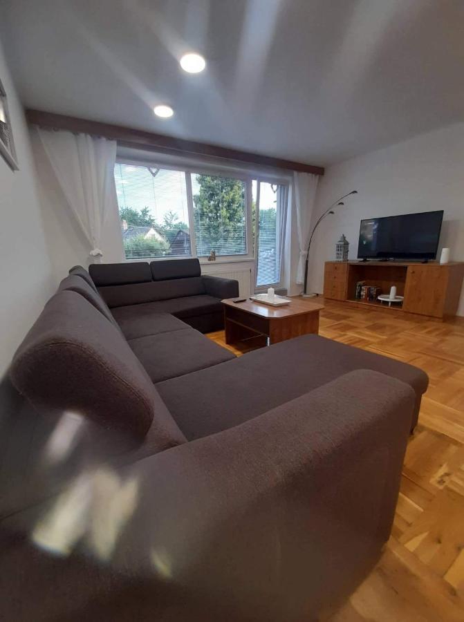 Petadvacitka Villa เชสกา สกาลิเซ ภายนอก รูปภาพ